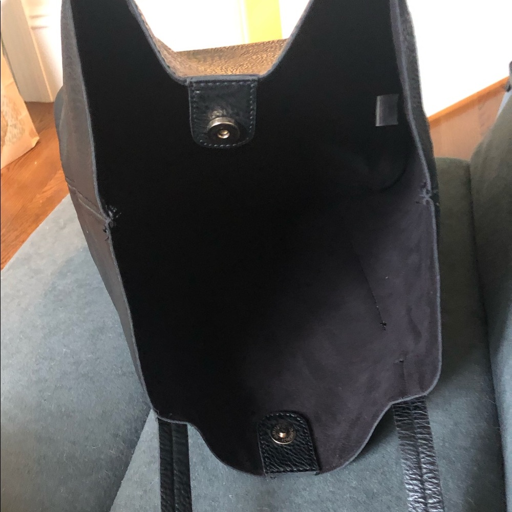 Black Vegan Leather Tote - Picture 7 of 7